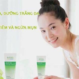 Sữa rửa mặt dưỡng ẩm trắng da
