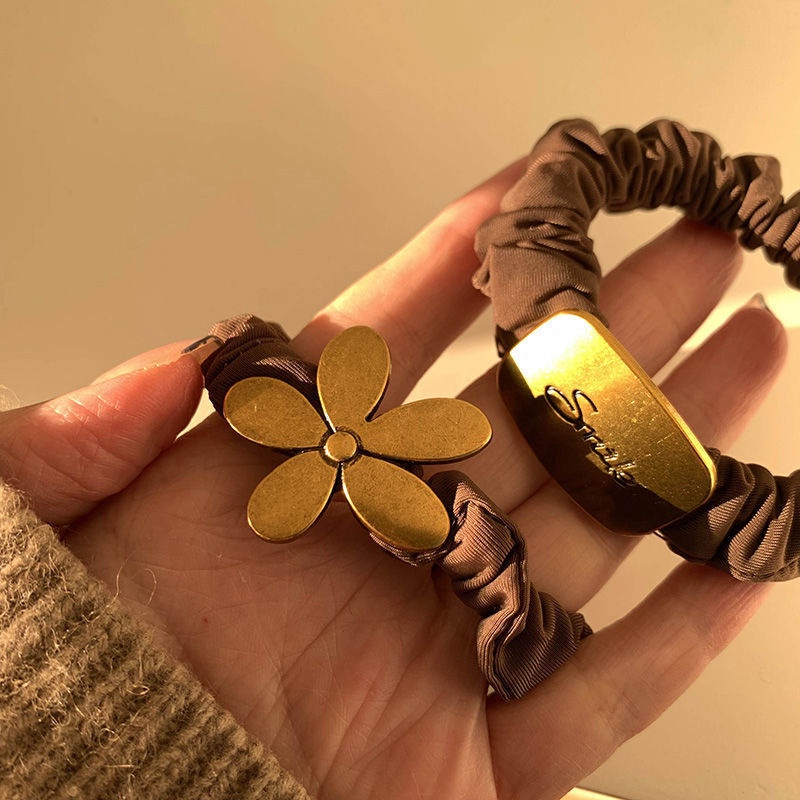 Dây Buộc Tóc Dây Cột Tóc Hàn Quốc Với Mặt Dây Chuyền Trang Trí Kim Loại Phụ Kiện Thời Trang Cho Nữ AB079