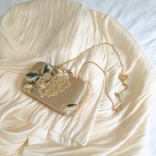 Clutch Thêu Hoa 480