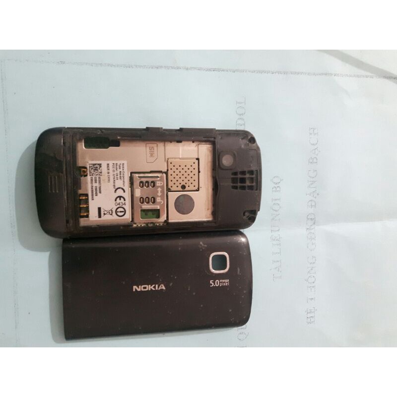xác nokia c5-03 vẫn lên không pin không màn