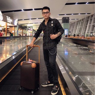 vali nhựa khóa sập hàng lv siu đẹp sz 20