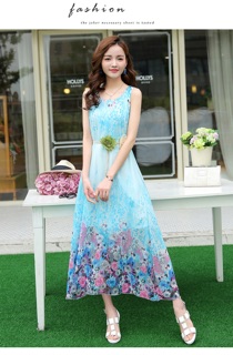 Đầm hoa đi biển