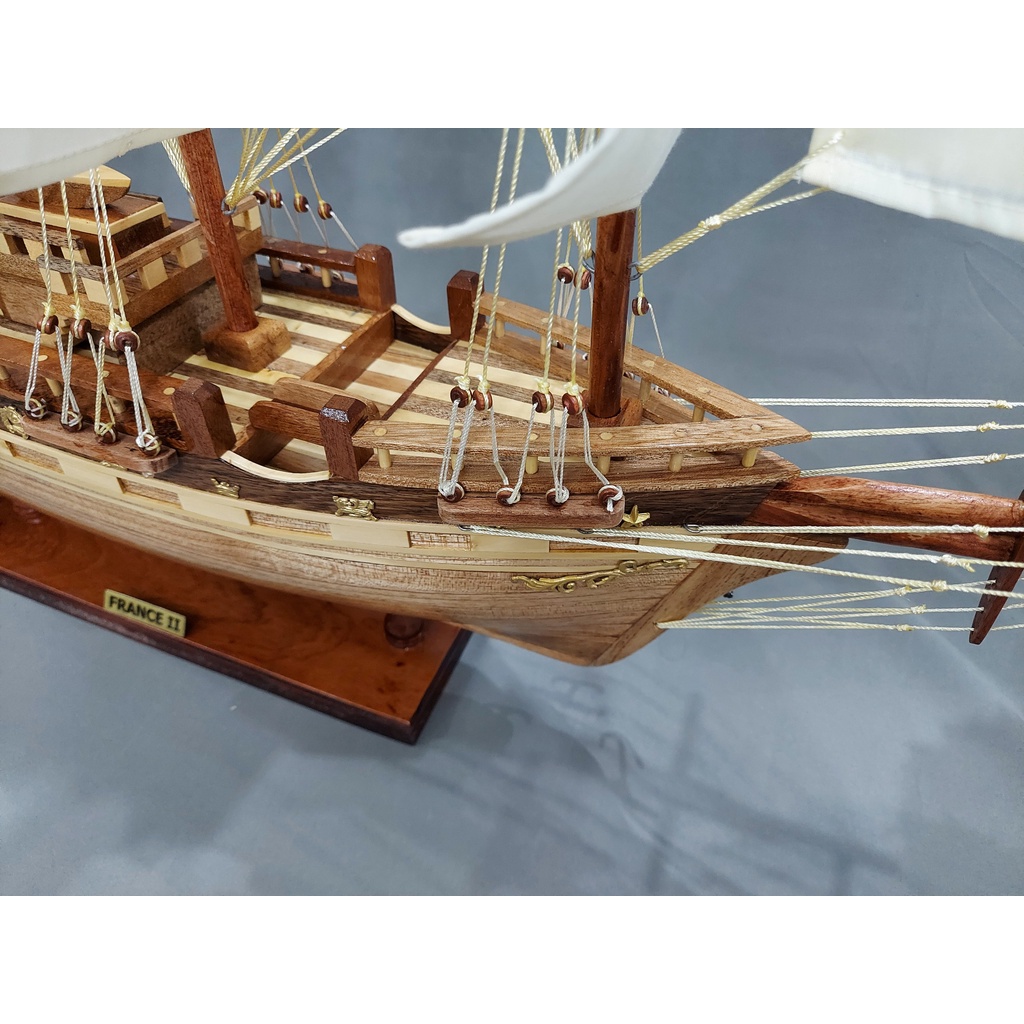 Mô hình thuyền gỗ France II- 55cmx40x10cm - Phong thủy chở tài lộc vào nhà
