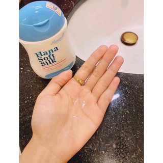 Dung Dịch Vệ Sinh Phụ Nữ Hana Soft Silk