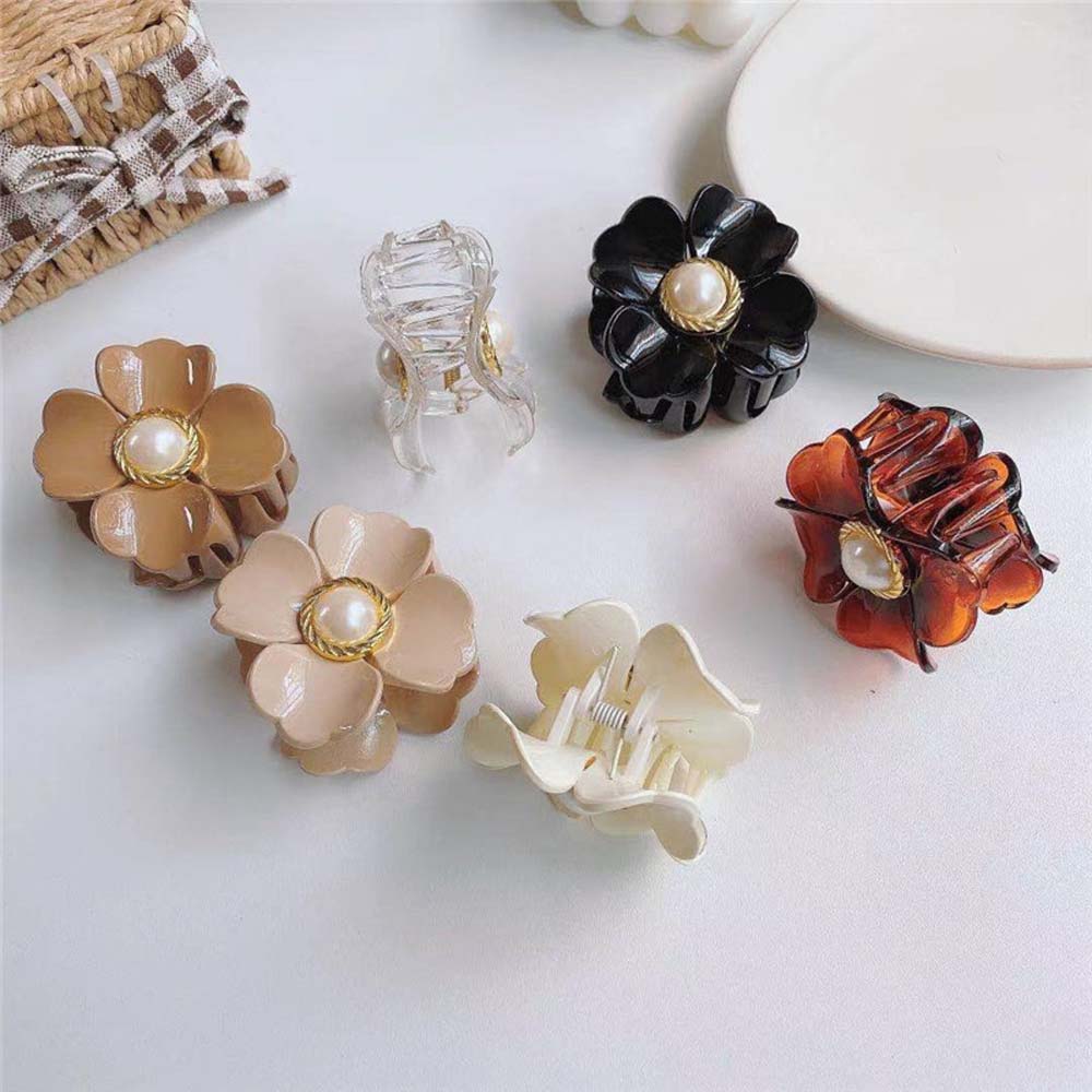 Kẹp tóc kiểu dáng bông hoa nhựa màu sắc đính ngọc trai xinh xắn cho nữ