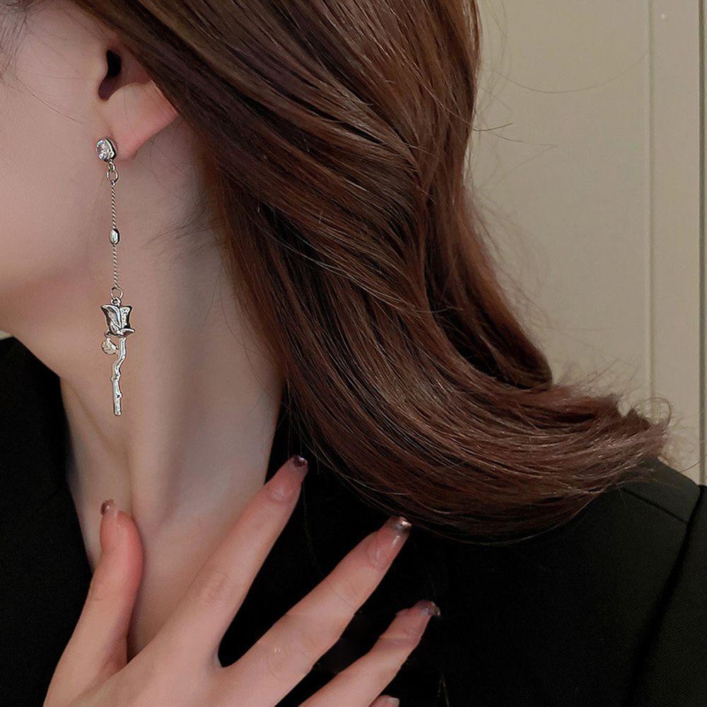 Bông Tai Dáng Dài Hình Hoa Hồng Phong Cách Pháp Thời Trang Cho Nữ