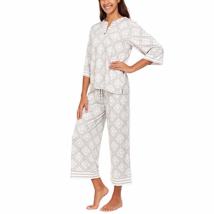 FN7: Đồ ngủ in hoa Nikkoz màu xám Bộ đồ ngủ Cotton co giãn Vải rất mềm Họa tiết đẹp Thoải mái khi mặ
