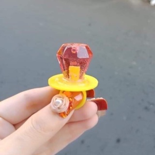 Kẹo Nhẫn ( 1 hộp x 30 chiếc )