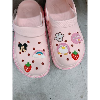 Jibbitz sticker gắn dép