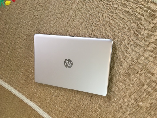 Laptop UFO hp 15 vàng Gold sang trọng đẹp thời trang SSD nhanh xé gió | BigBuy360 - bigbuy360.vn