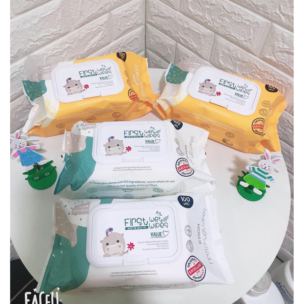 KHĂN ƯỚT KMOM CÓ NẮP 100C