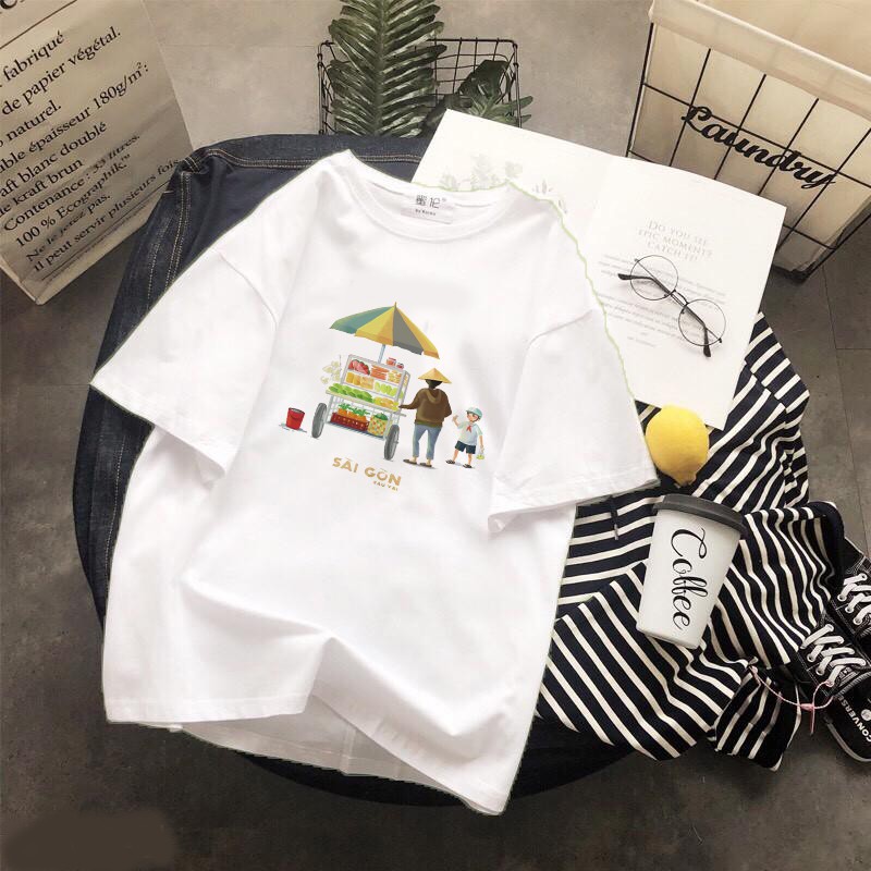 Áo thun Cotton Unisex - Việt Nam - Sài gòn - Bộ thiết kế sài gòn sau lưng: cô bán bánh mì