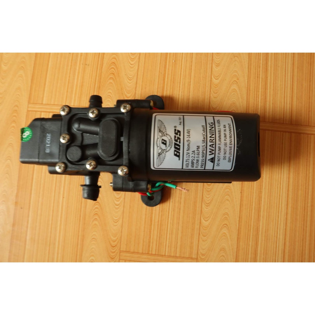 Bơm 12V Boss, tự ngắt