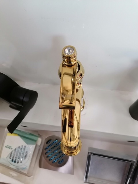 Vòi Lavabo Nóng Lạnh V020 | BigBuy360 - bigbuy360.vn