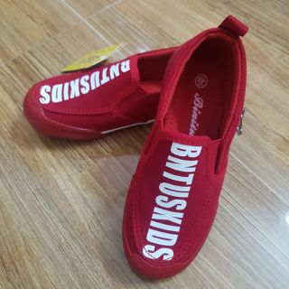 Giầy lười vải bò mềm trẻ em màu đỏ sz 26-36