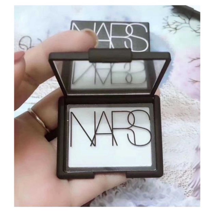 Phấn Phủ Trang Điểm Làm Sáng Da Kiểm Soát Dầu Không Thấm Nước 2.4g Nars