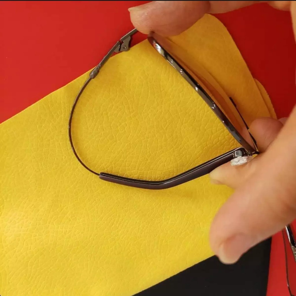 kính đổi màu nam đi ngày và đêm dành cho tuổi trung niên tròng kính thủy tinh gọng titan có khả năng uốn dẻo | BigBuy360 - bigbuy360.vn