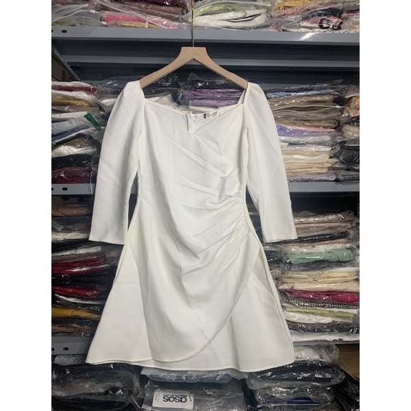 VÁY XOÈ CHÉO NGỰC DÀI TAY CHẤT ĐẸP MS18999