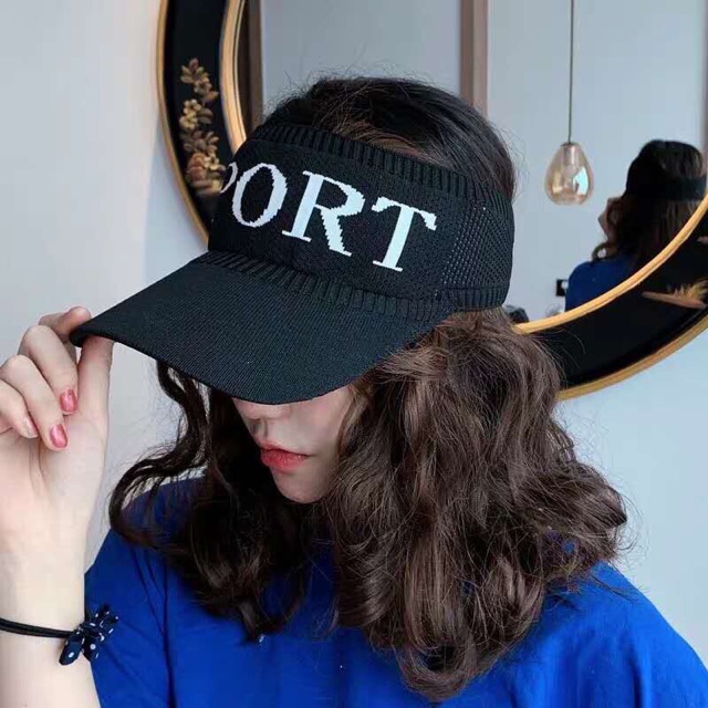Mũ lưỡi trai nữa đầu
