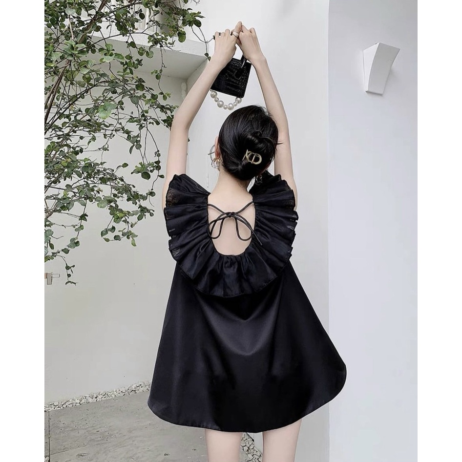 ĐẦM ĐEN XÒE CỔ BÈO BỒNG BỀNH ĐÍNH NƠ CỔ XINH XẮN - ELLY DRESS
