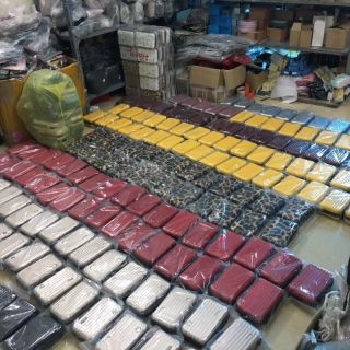 Túi đeo chéo vali cốp mini