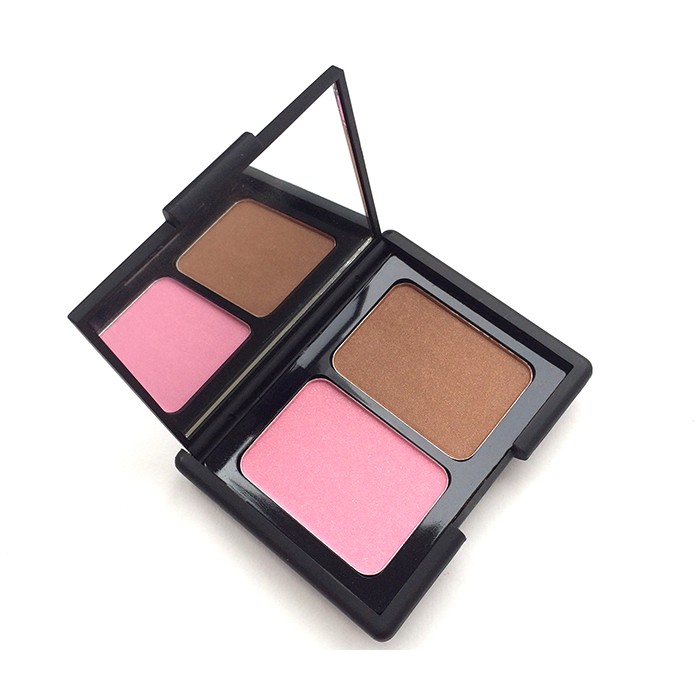 MÁ HỒNG & TẠO KHỐI e.l.f CONTOURING BLUSH & BRONZING POWDER