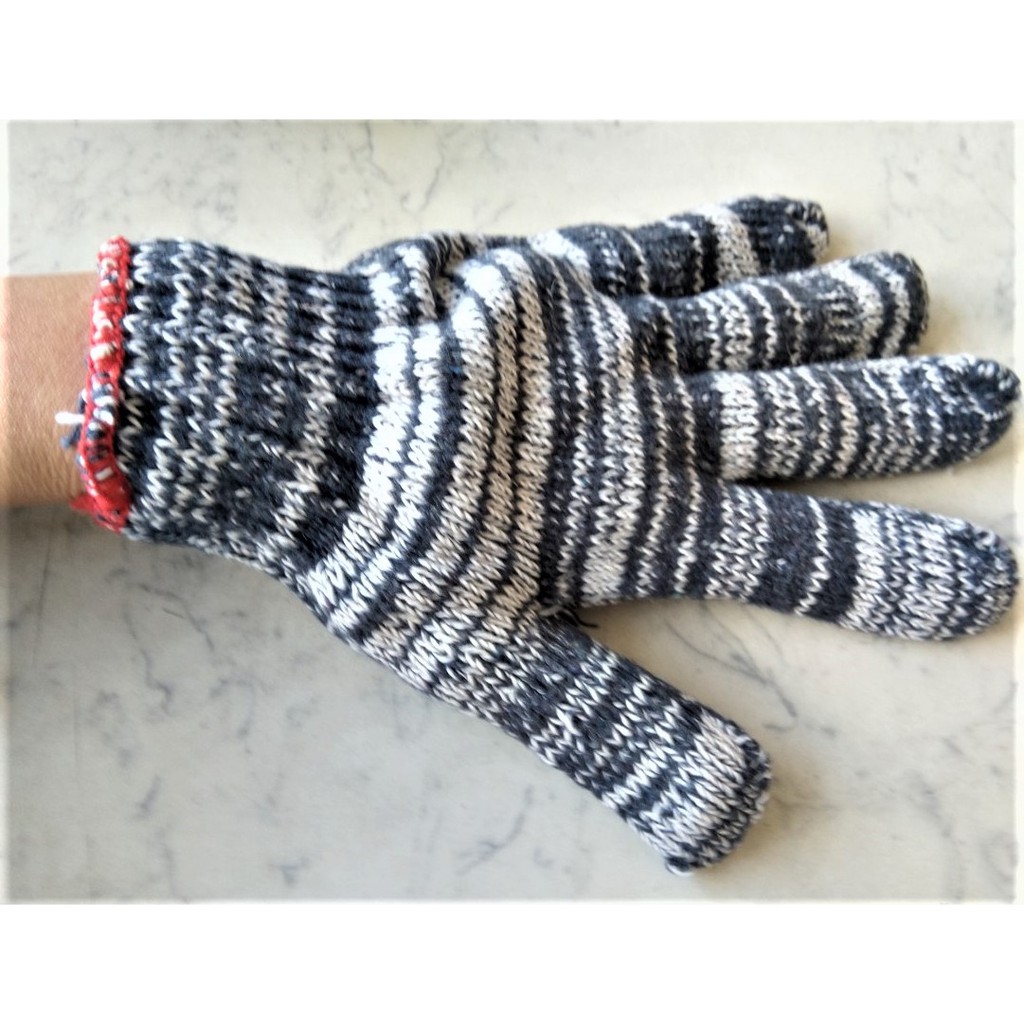 GĂNG TAY BẢO HỘ SỢI LEN MÀU MUỐI TIÊU 80G - Siêu Thị Diệp Quân
