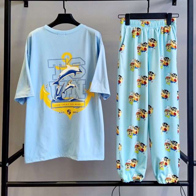 Set áo tay lở cá heo + quần dài cartoon Shin báo hồng unisex