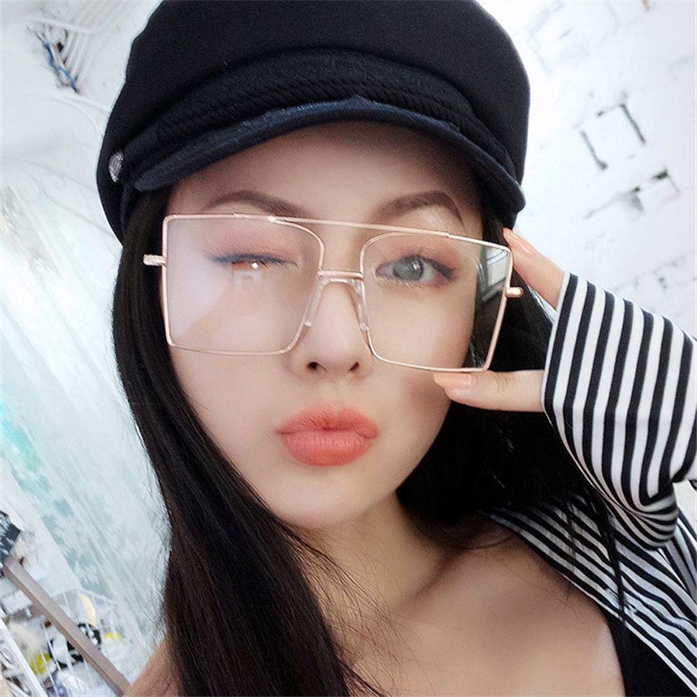 Kính Chống Ánh Sáng Xanh Chống Bức Xạ Mặt Vuông Thời Trang Cho Nam Và Nữ
