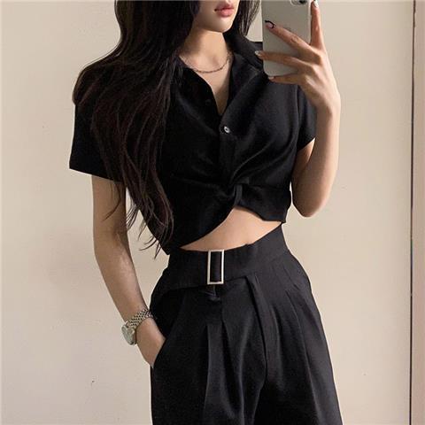 Áo Croptop Tay Ngắn Cổ Chữ V Phối Nút Phong Cách Retro