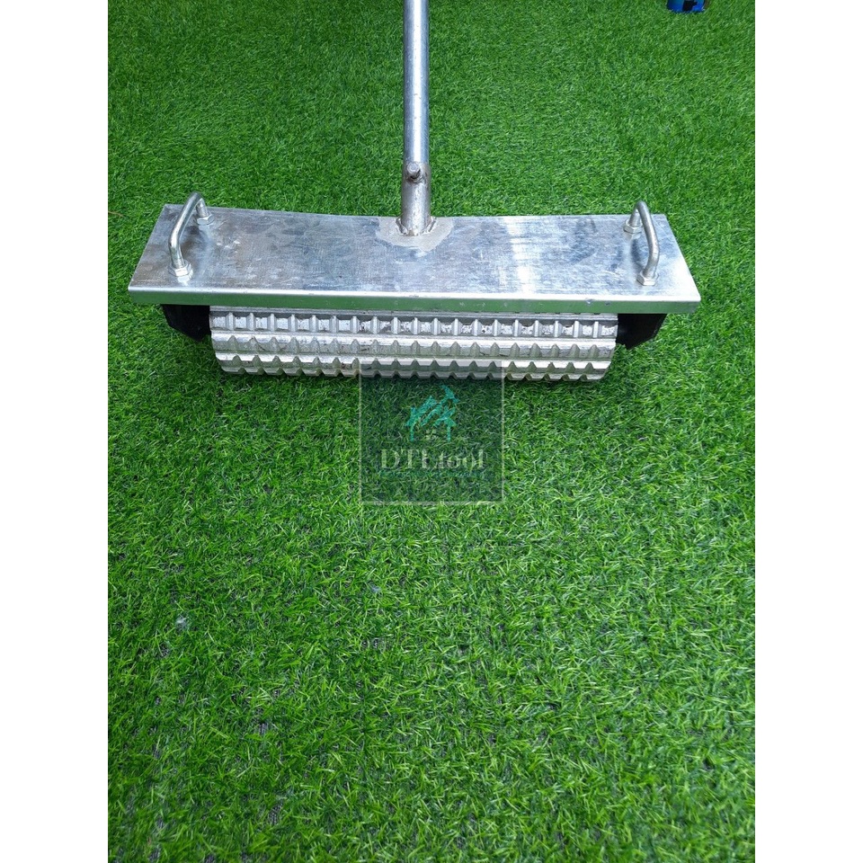 Rulo, Con Lăn Tạo Nhám Caro 15x15x5mm, Dài 48m. Chống trơn trượt mặt bê tông
