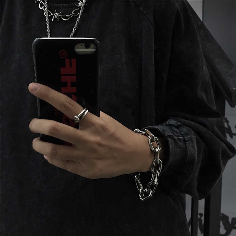 Vòng đeo tay kiểu dáng Hiphop phong cách Hàn Quốc dành cho nam/ nữ