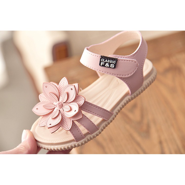 sandal bé gái size 21-36 hoa bông xếp