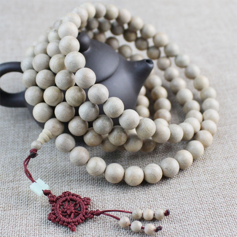 Chuỗi 108 Hạt Gỗ Đàn Hương Màu Trắng Bằng Gỗ Đàn Hương Tự Nhiên