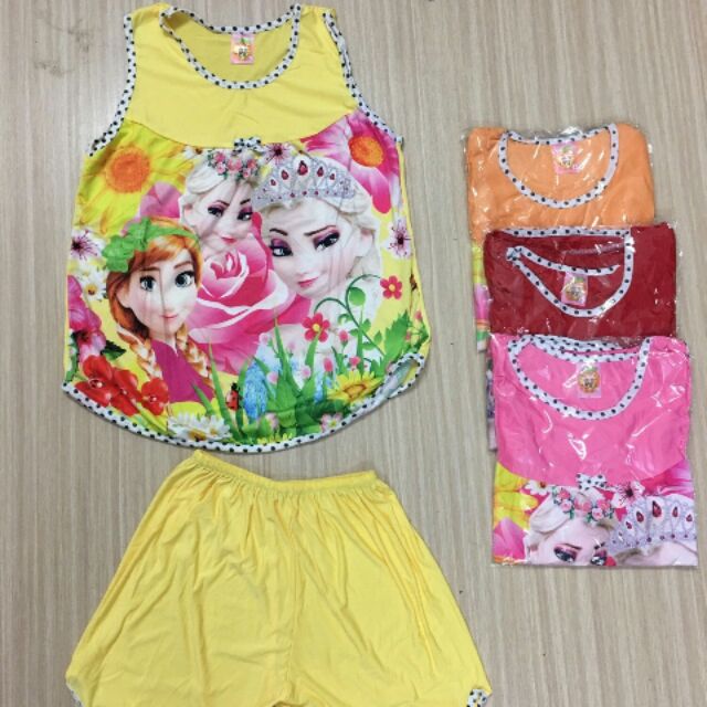 Combo váy và đồ bộ cho bé gái