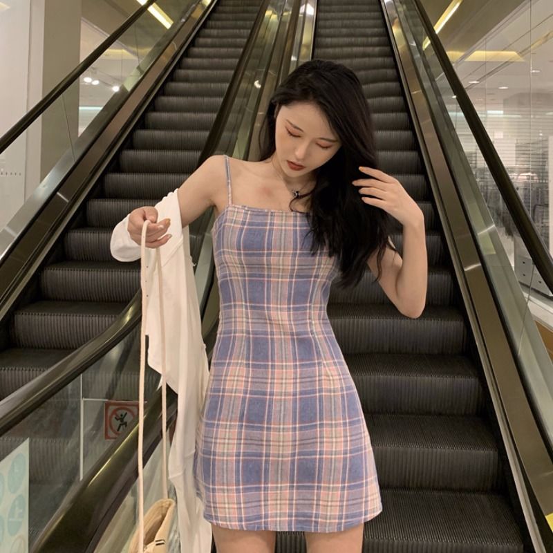 Đầm hai dây họa tiết kẻ sọc caro thời trang dành cho nữ | BigBuy360 - bigbuy360.vn