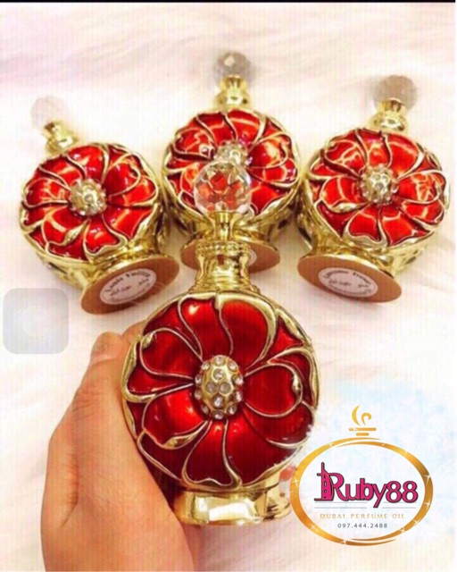 (Quà Lễ tình yêu )Tinh dầu Dubai cao cấp thiết kế hoa đỏ siêu đẹp | Thế Giới Skin Care