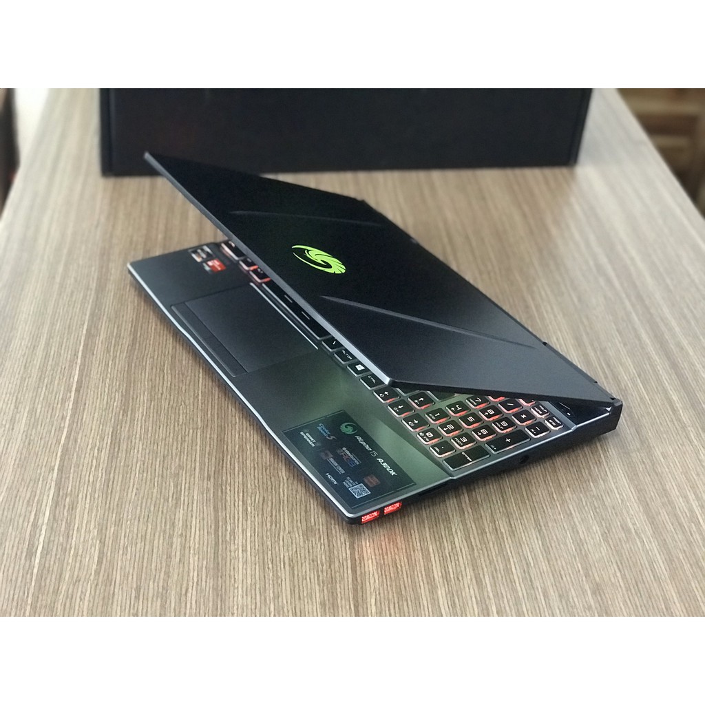 Laptop chơi game MSI Alpha 15