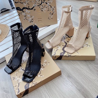 Bốt lưới hở mũi