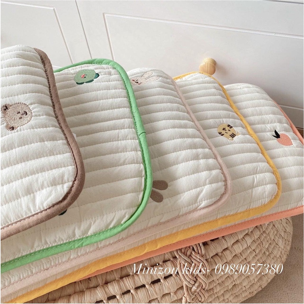 Gối nằm 3D thoáng khí thêu hình cho bé hàng xuất Hàn cao cấp