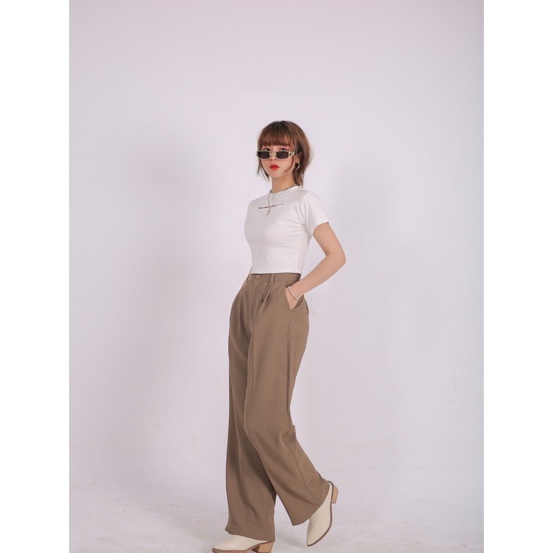 Áo kiểu khoét vai bó body