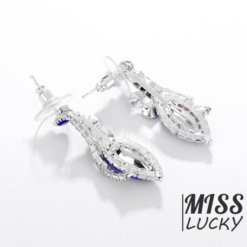 Khuyên tai dáng dài phong cách Âu Mỹ thời trang cá tính