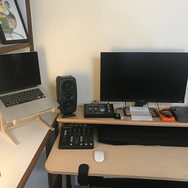 Plywood Laptop Stand - Kệ/giá đỡ Laptop bằng gỗ plywood cao cấp, phiên bản cao 27cm