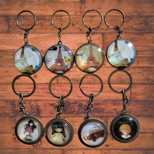 Đồ chơi,móc khóa vintage phong cách cổ điển,giao màu ngẫu nhiên