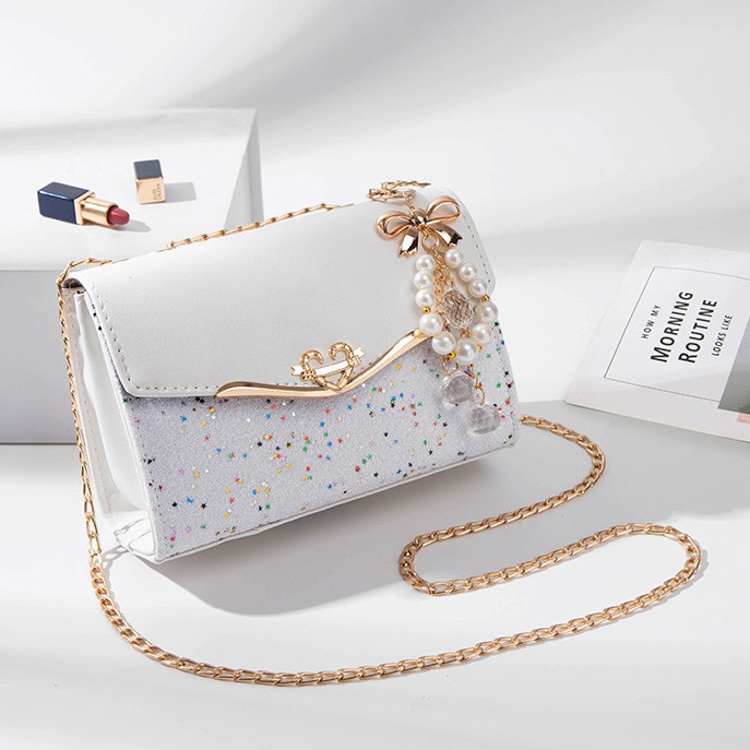 Túi Đeo Chéo T19 Khóa Trái Tim Màu Trắng