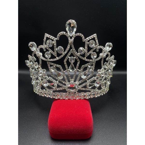 Vương miện kim cương Beauty Queen được trang trí bằng kim cương swiss cz