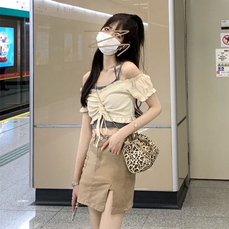 Set áo croptop rút dây và chân váy ngắn xẻ tà ulzzang Hàn Quốc