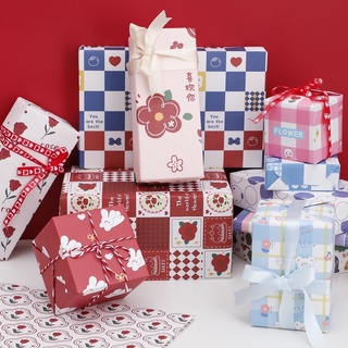 Giấy gói quà bao tập