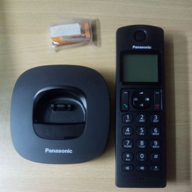 Điện thoại Panasonic KX-TGC310CX không dây - Hàng chính hãng