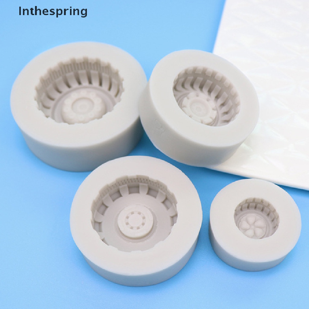Khuôn silicone làm bánh hình bánh xe độc đáo